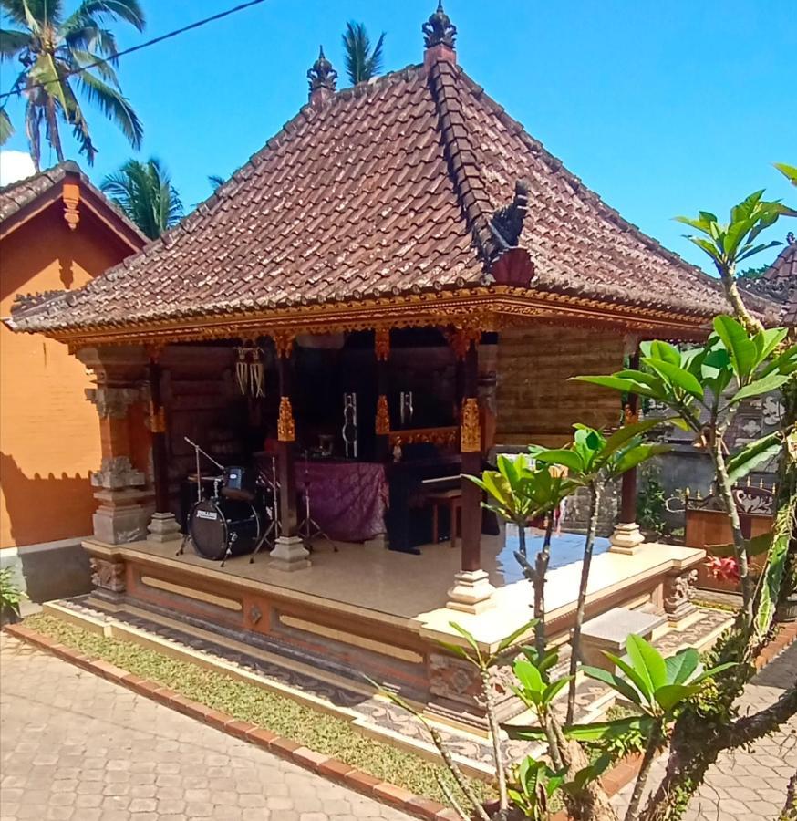 Rindu Homestay Undisan エクステリア 写真
