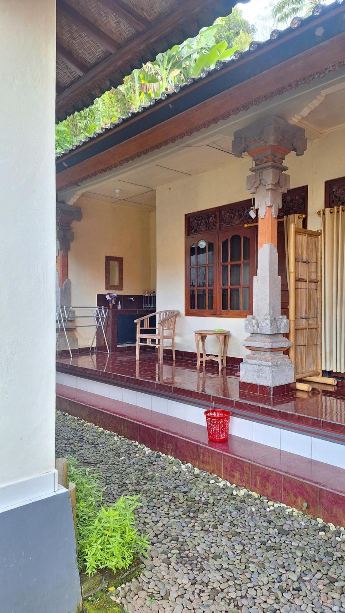Rindu Homestay Undisan 部屋 写真
